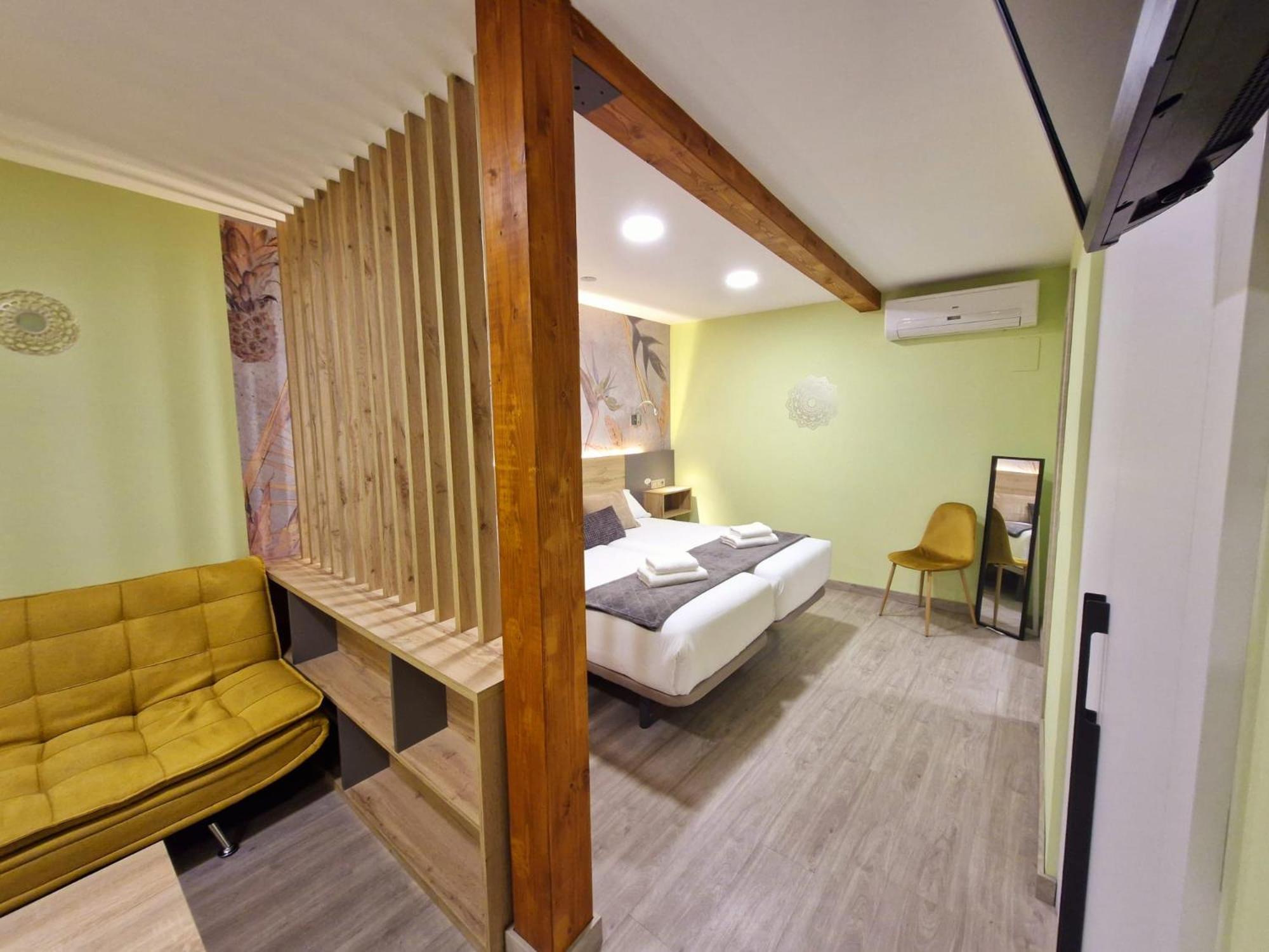 Feeling Home - Suites&Rooms Leon Bagian luar foto