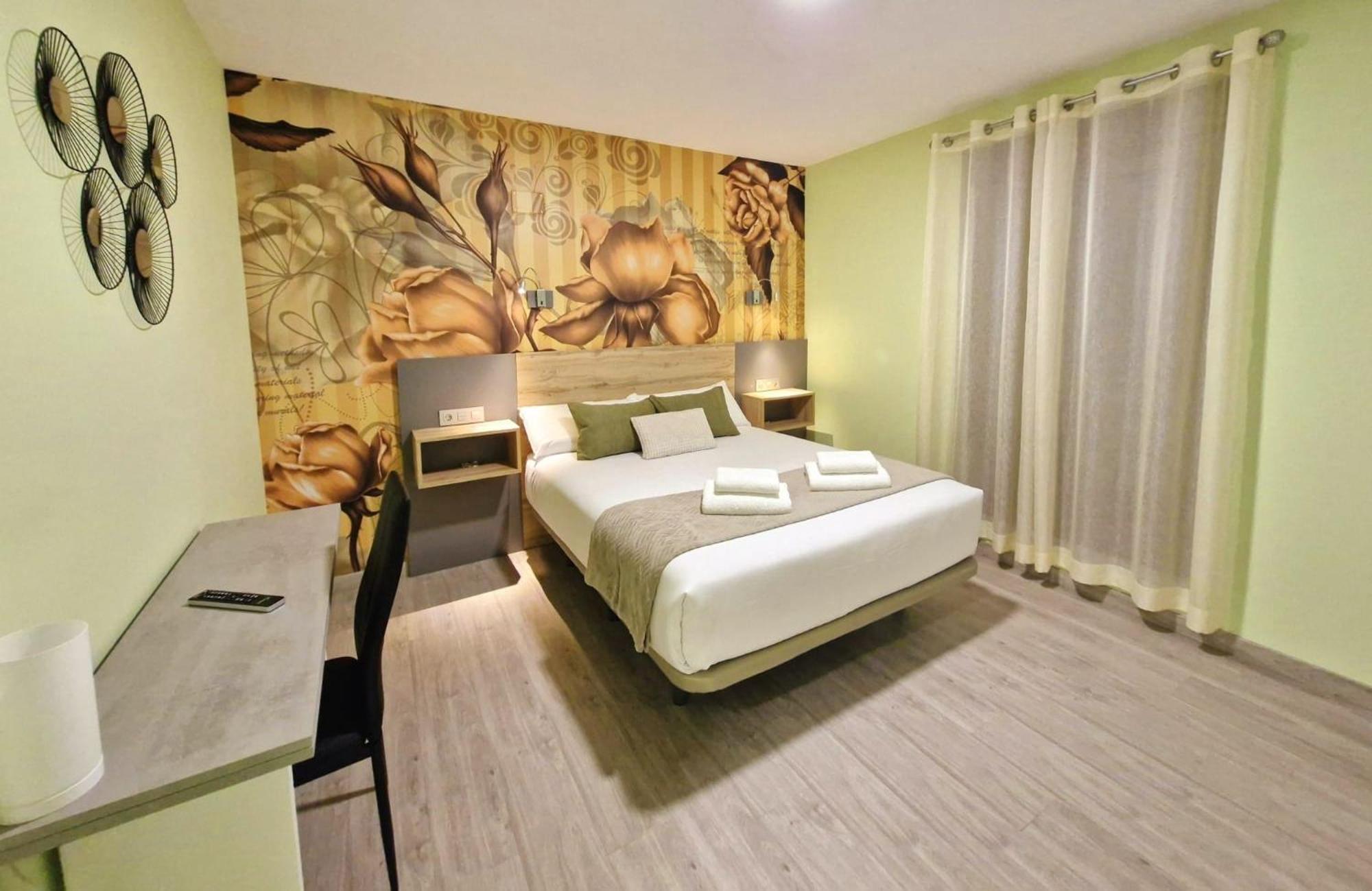 Feeling Home - Suites&Rooms Leon Bagian luar foto