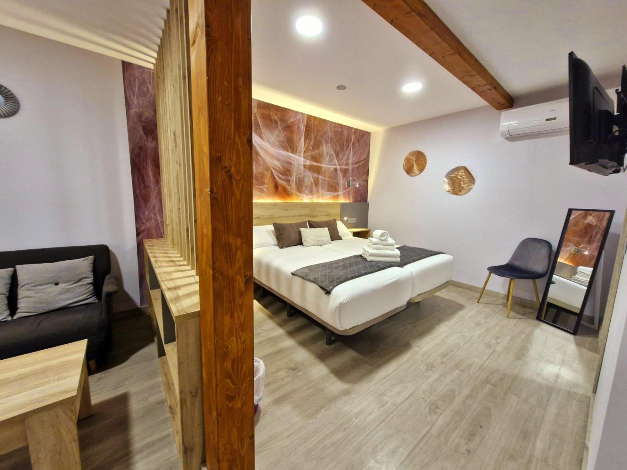 Feeling Home - Suites&Rooms Leon Bagian luar foto